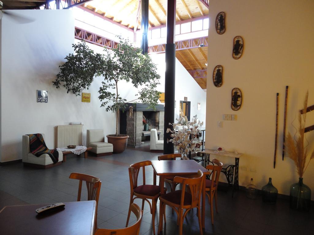 Hotel Lujan Лухан Экстерьер фото