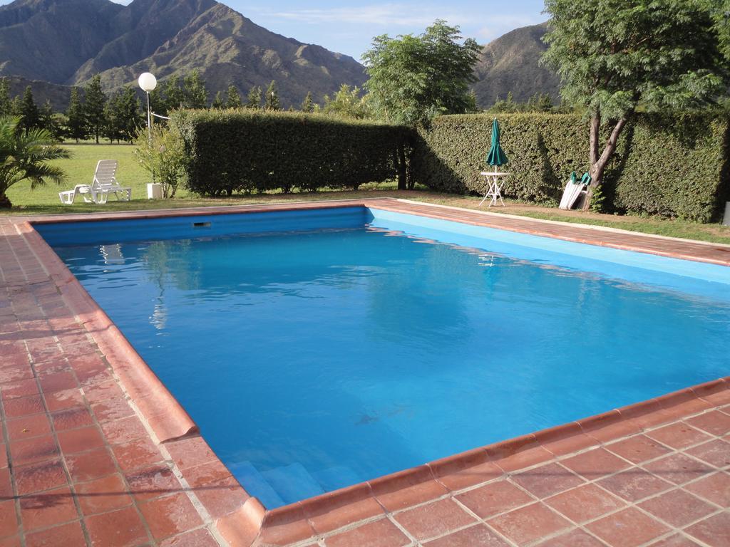 Hotel Lujan Лухан Экстерьер фото