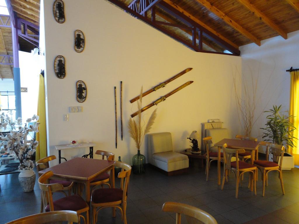 Hotel Lujan Лухан Экстерьер фото
